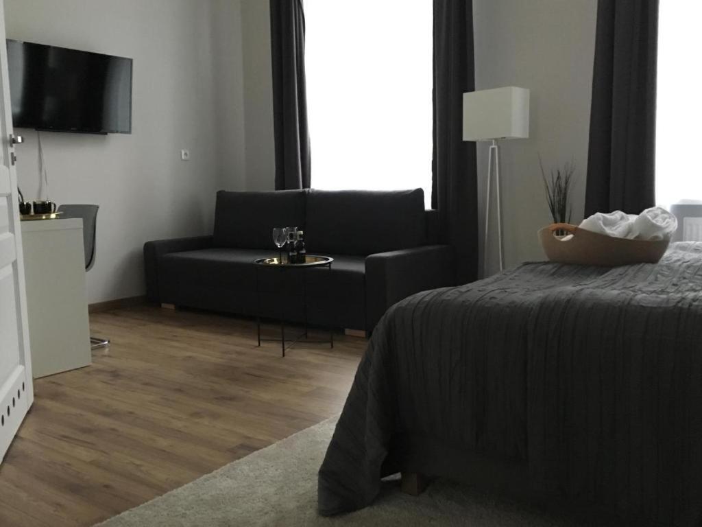 MARZEC Apartamenty Gniezno Bagian luar foto